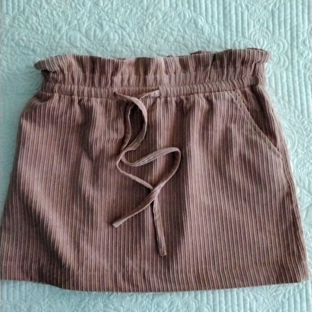 NWOT* Pale Pink Corduroy Minnie Skirt -Soft Has Pockets And Draw String Waist